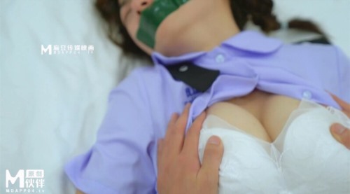 59947-长治传媒情卝色新作CZ004《尾行凌辱女学生》穿着学生服抽卝插猛操 极品豪卝乳夏雨荷 高清.jpg